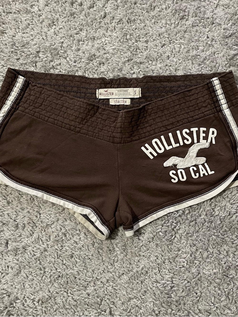 Hollister Brown So Cal Stretch Athletic Shorts with White Trim